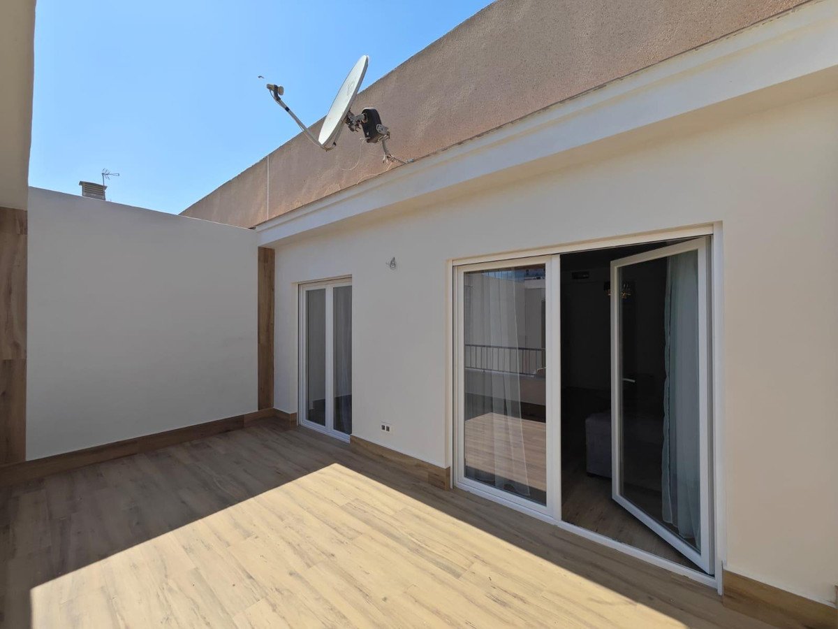 3 Bed Ground Floor Apartment in Playa Del Cura