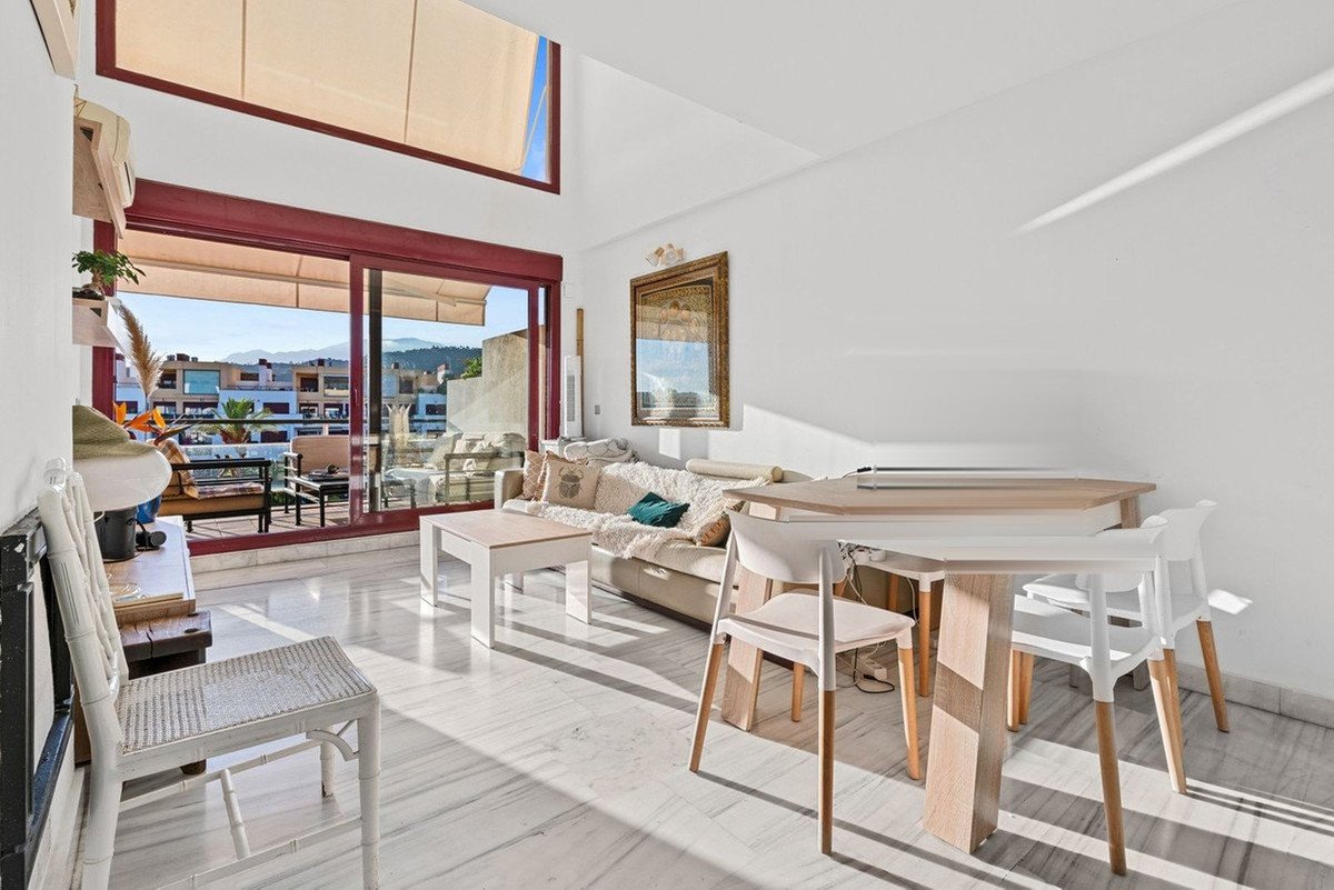3 Bed Penthouse Duplex in Benahavís