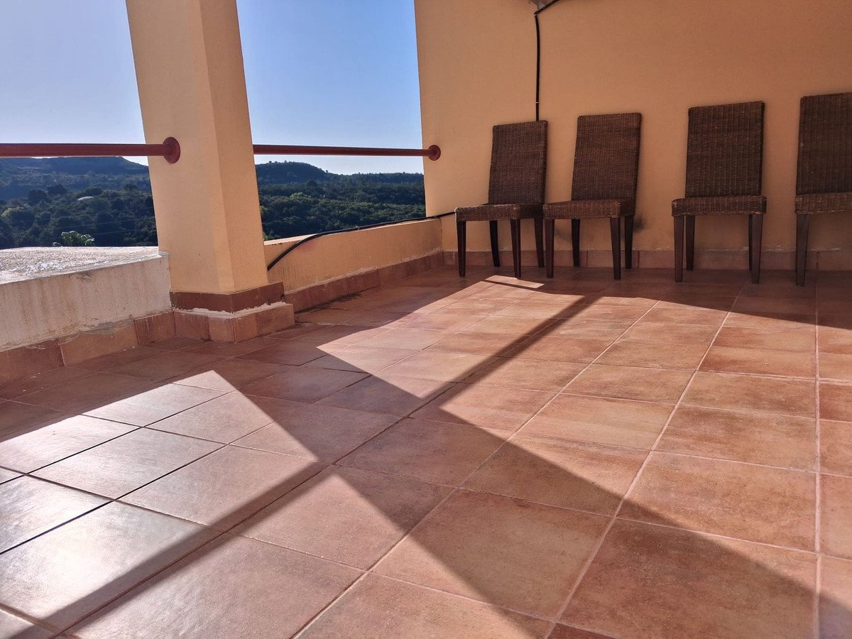 3 Bed Penthouse Duplex in Benahavís