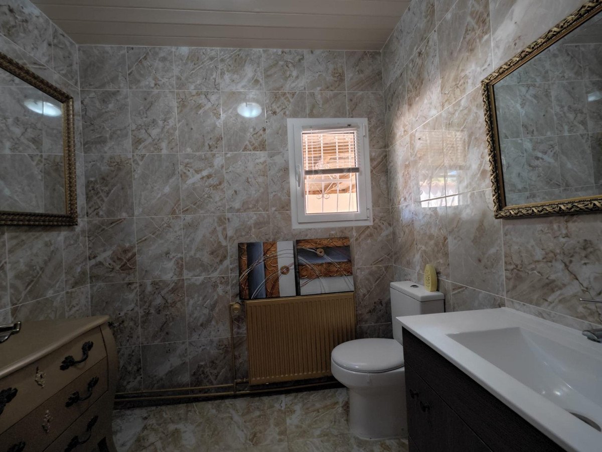 2 Bed Detached Villa in Orihuela Costa