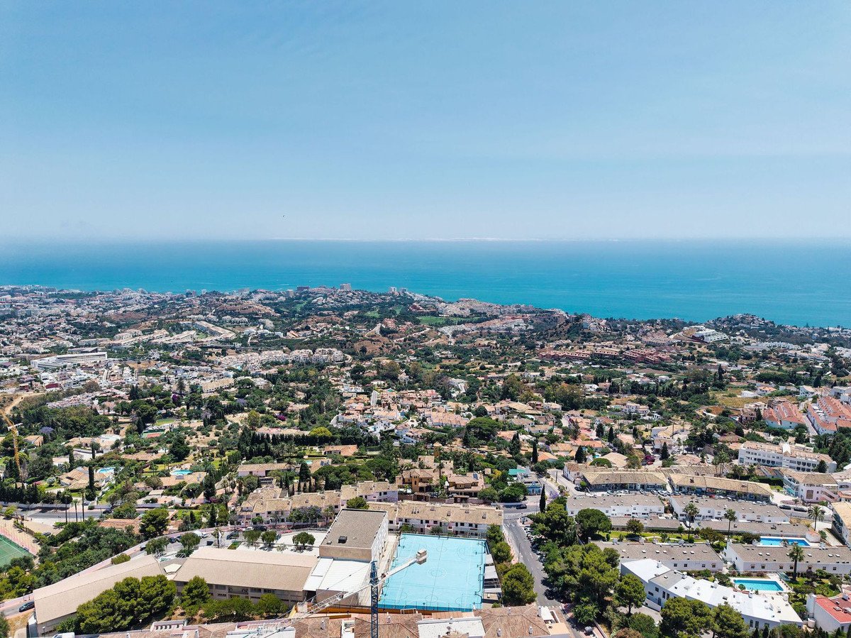 3 Bed Ground Floor Apartment in Benalmadena Pueblo