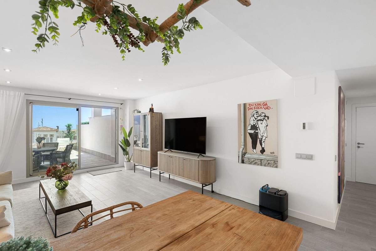 3 Bed Ground Floor Apartment in Benalmadena Pueblo