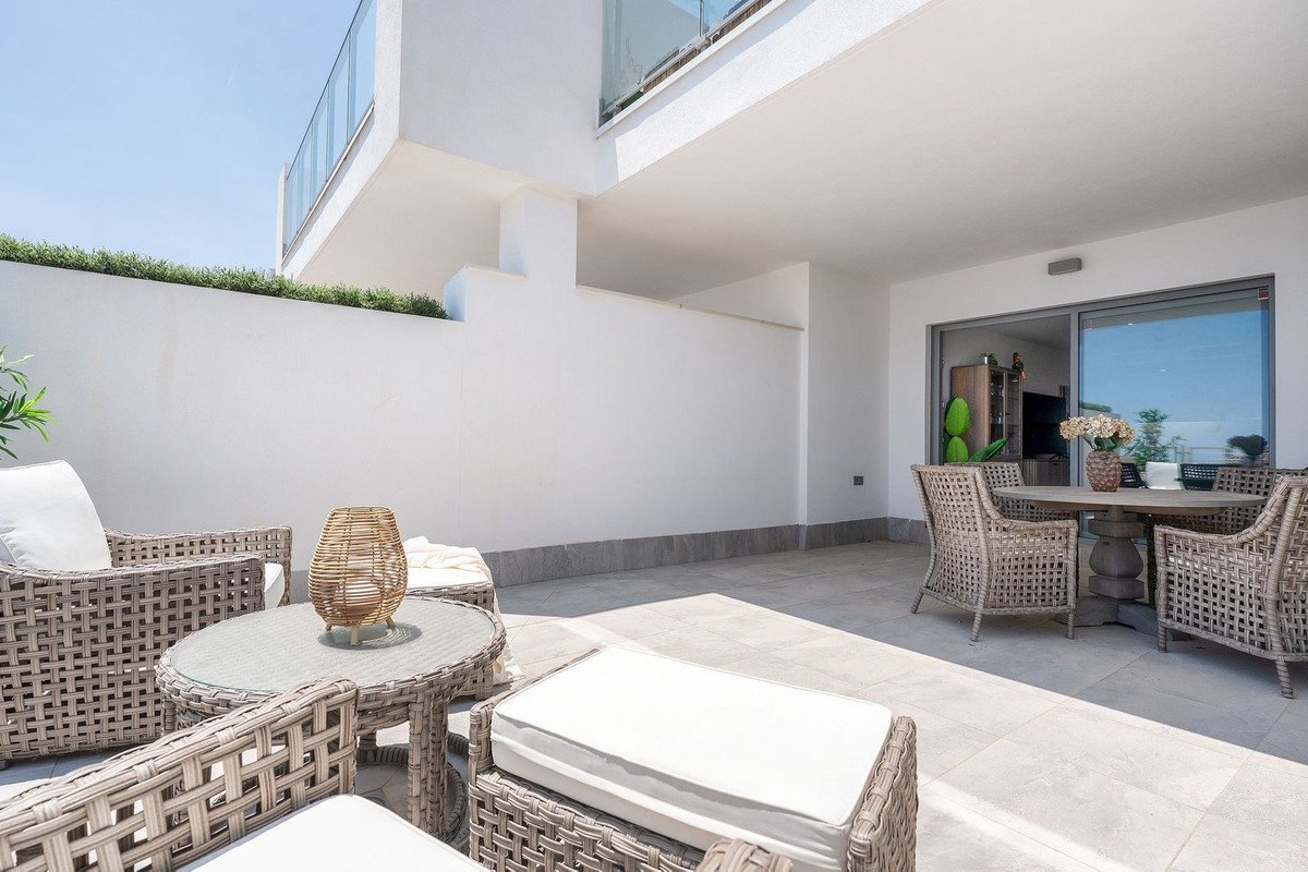 3 Bed Ground Floor Apartment in Benalmadena Pueblo
