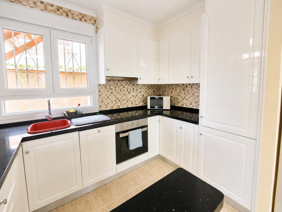 3 Bed Detached Villa in Mil Palmeras