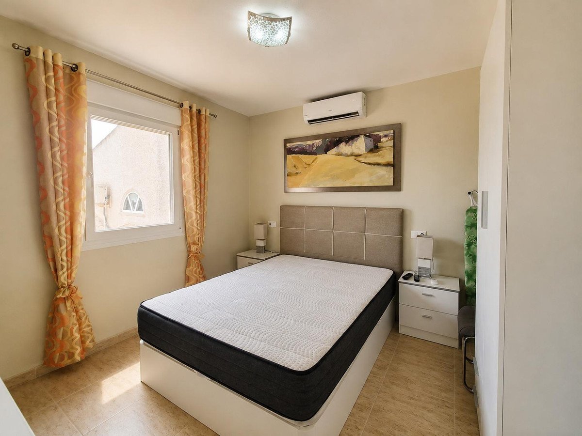3 Bed Detached Villa in Mil Palmeras