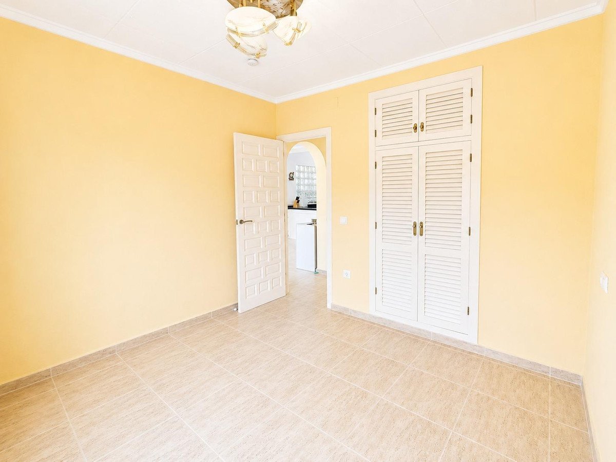 3 Bed Detached Villa in Mil Palmeras