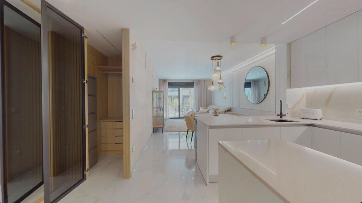 2 Bed Ground Floor Apartment in Playa Flamenca