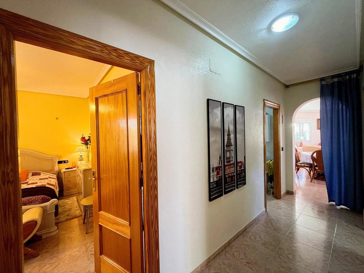 3 Bed Detached Villa in Playa Flamenca