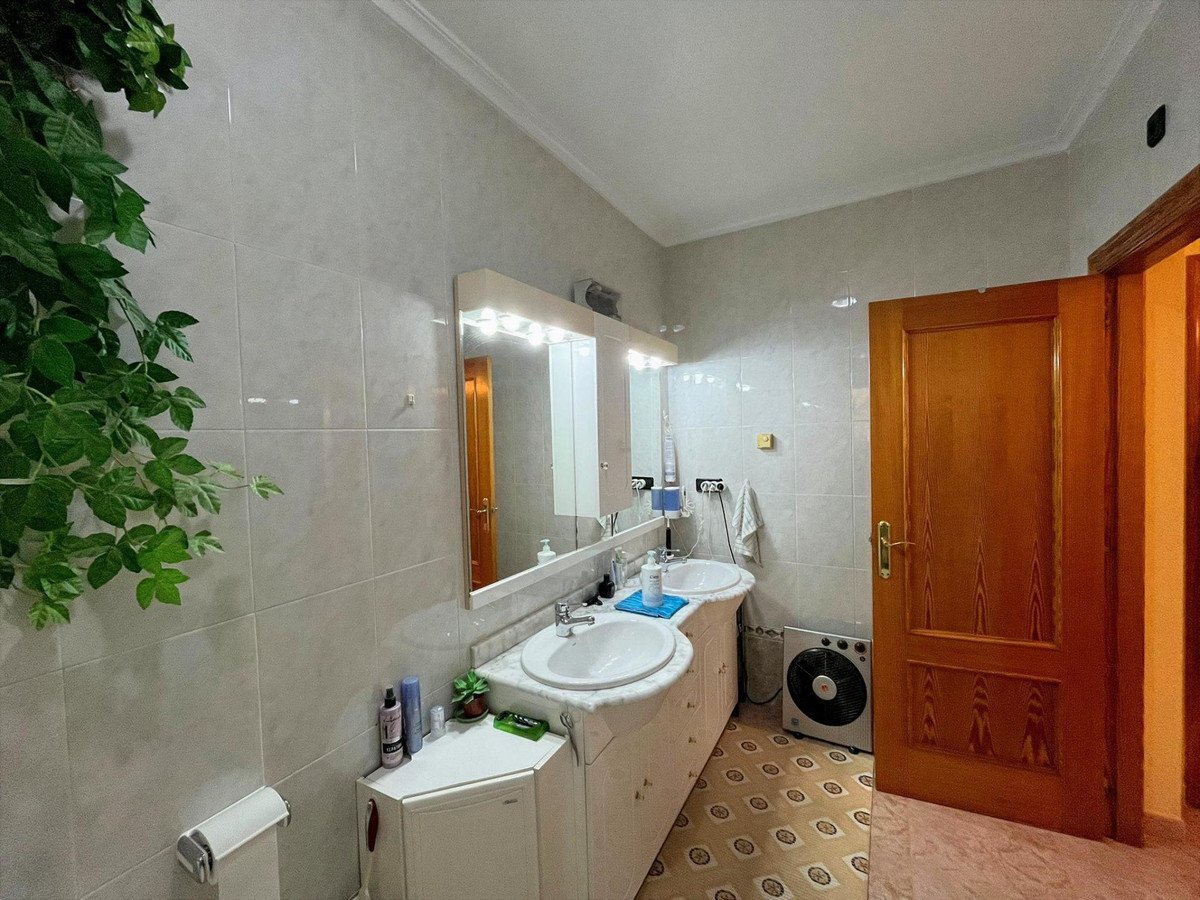 3 Bed Detached Villa in Playa Flamenca