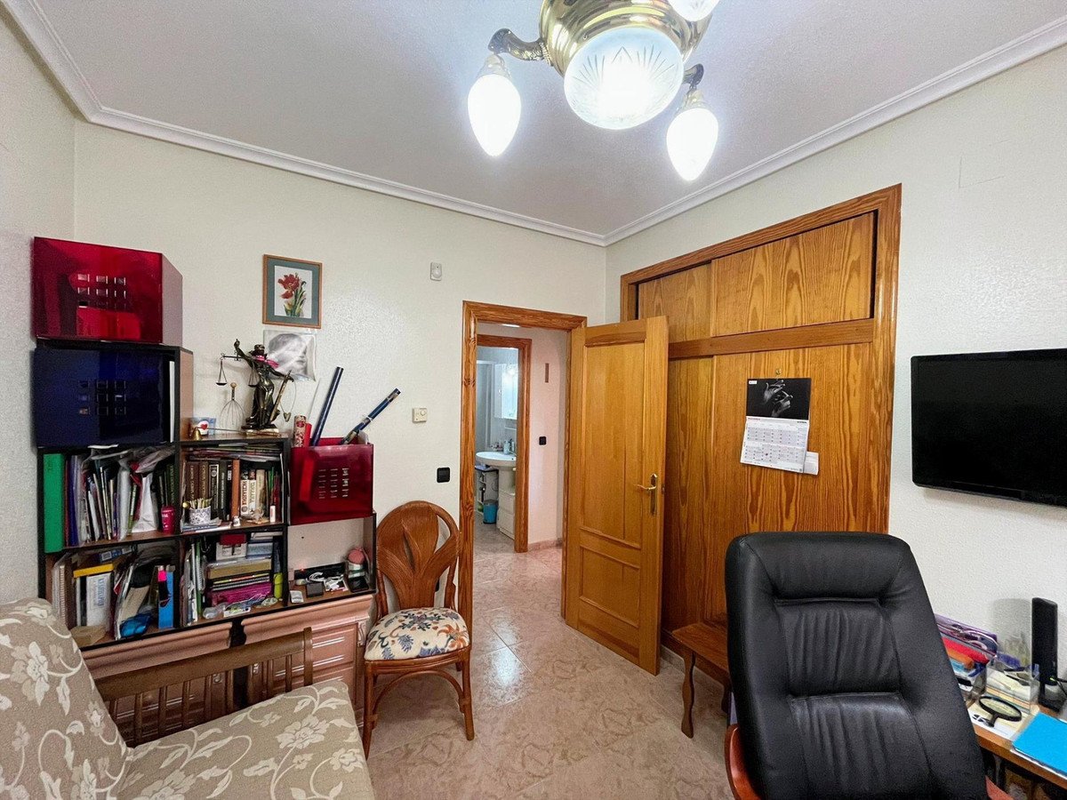 3 Bed Detached Villa in Playa Flamenca