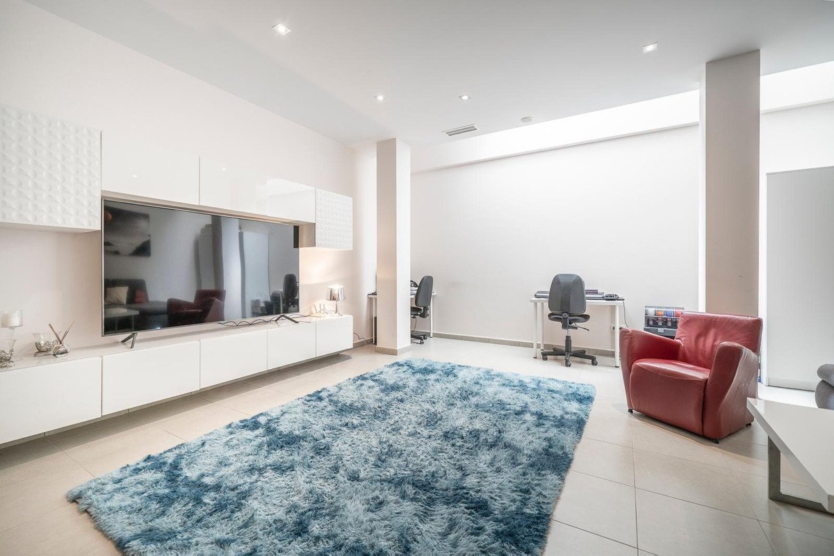 5 Bed Detached Villa in Aguas Nuevas