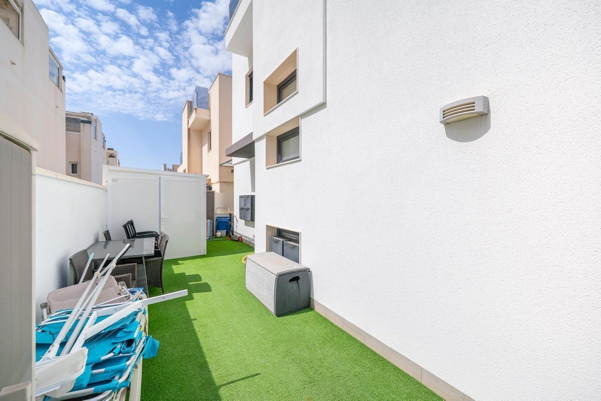 5 Bed Detached Villa in Aguas Nuevas