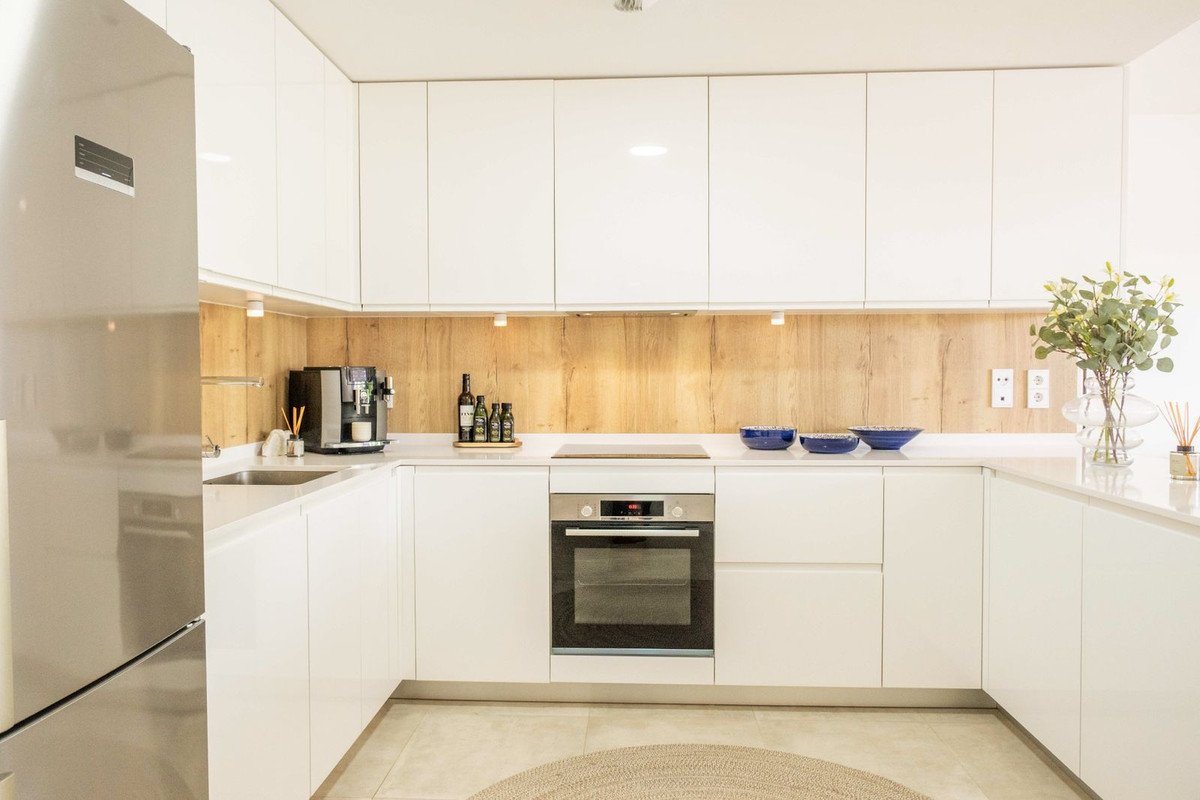 2 Bed Ground Floor Apartment in Estepona