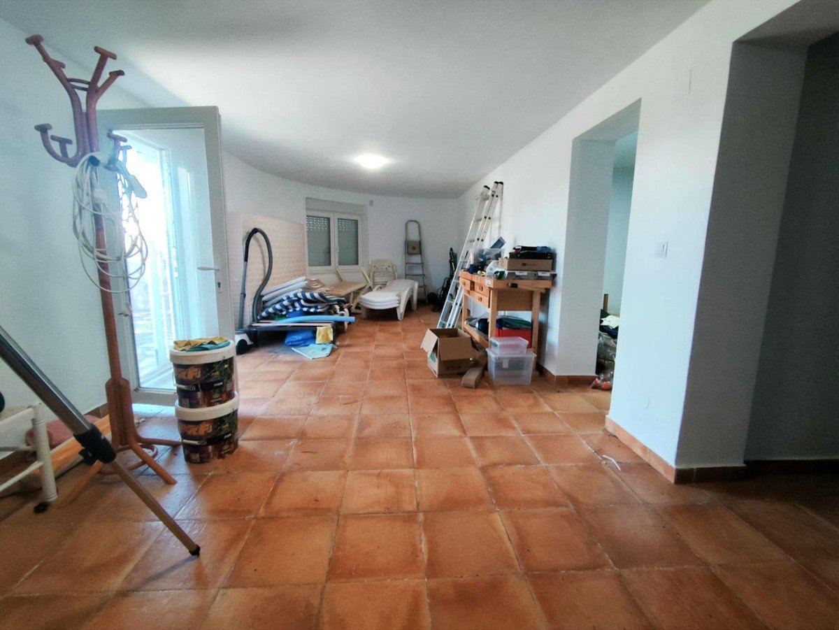 3 Bed Detached Villa in Cabo Roig