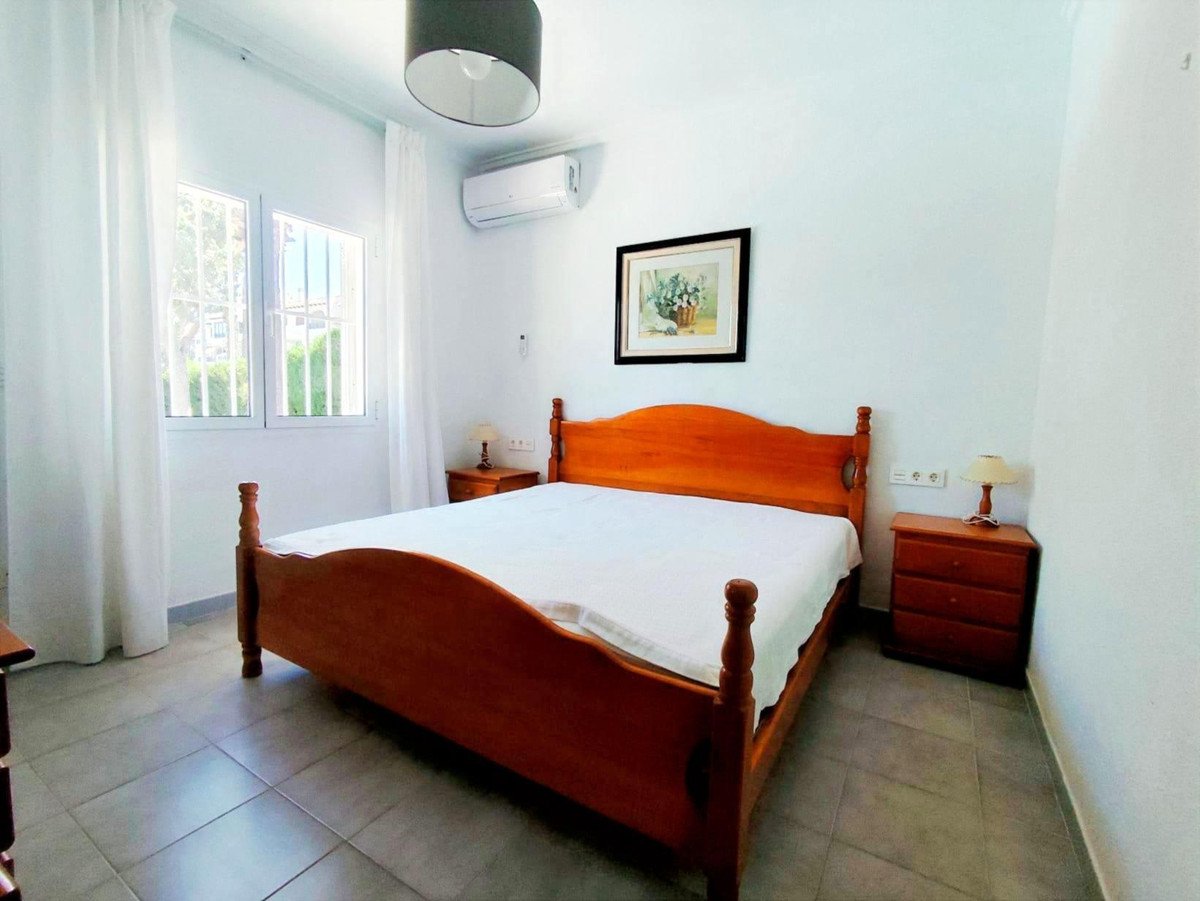 3 Bed Detached Villa in Cabo Roig