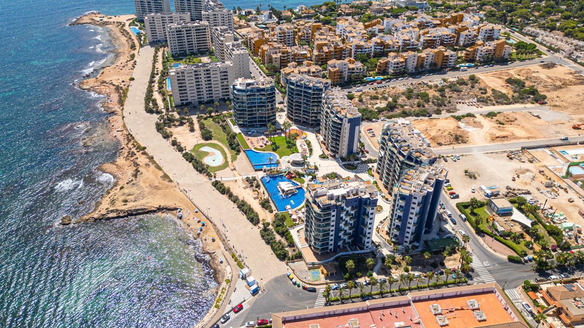 3 Bed Penthouse in Punta Prima