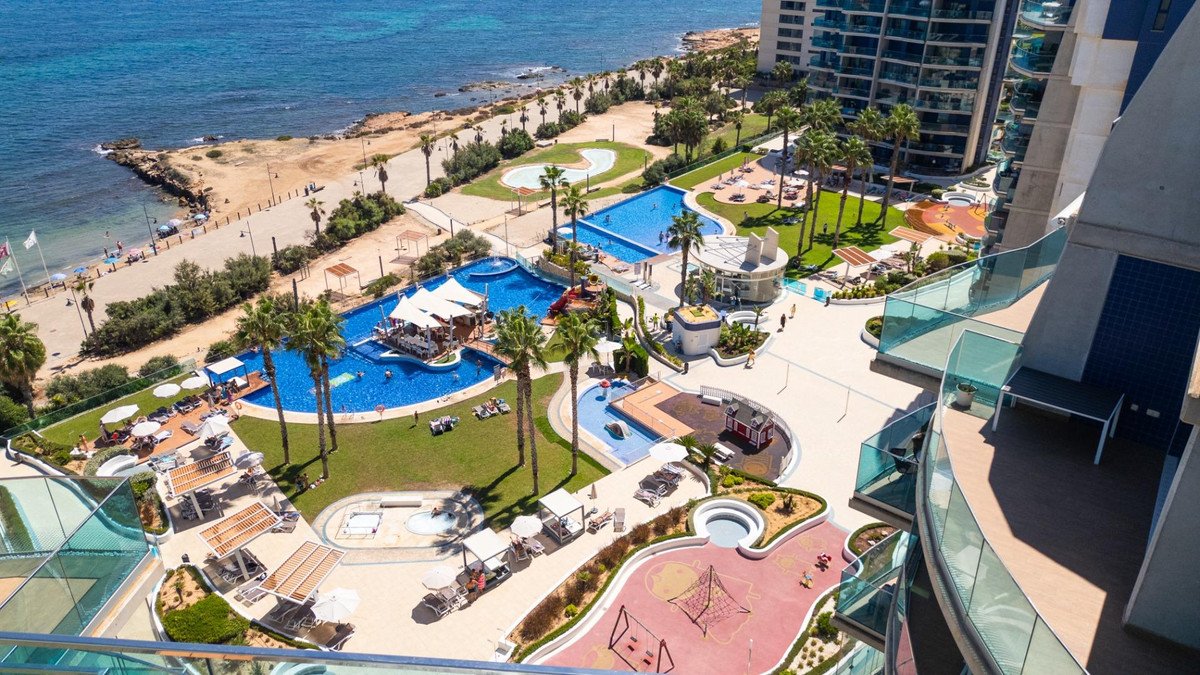 3 Bed Penthouse in Punta Prima