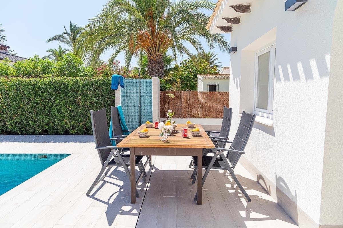 3 Bed Detached Villa in Playa Flamenca