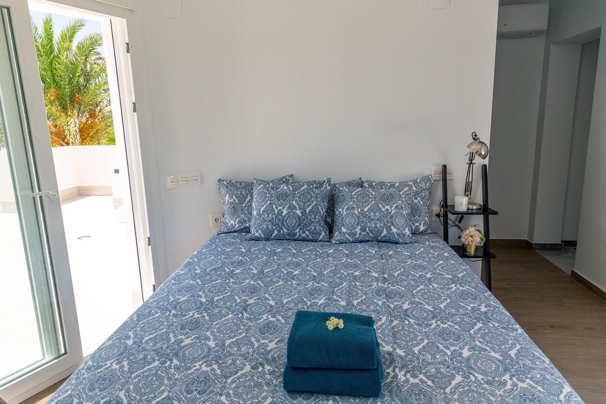 3 Bed Detached Villa in Playa Flamenca