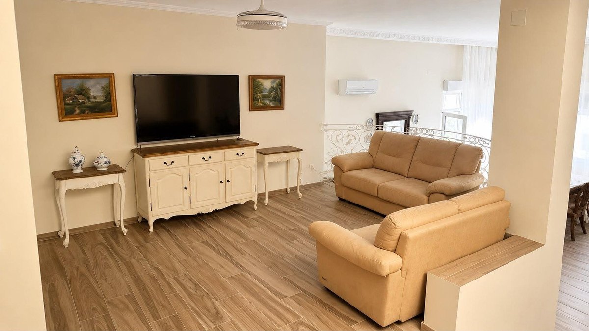 5 Bed Detached Villa in Campoamor