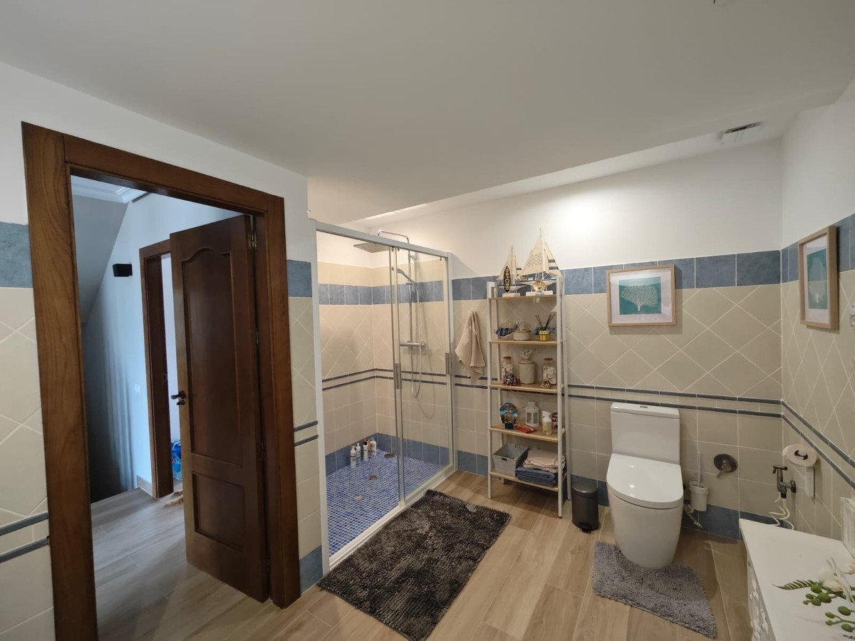 4 Bed Detached Villa in Campoamor