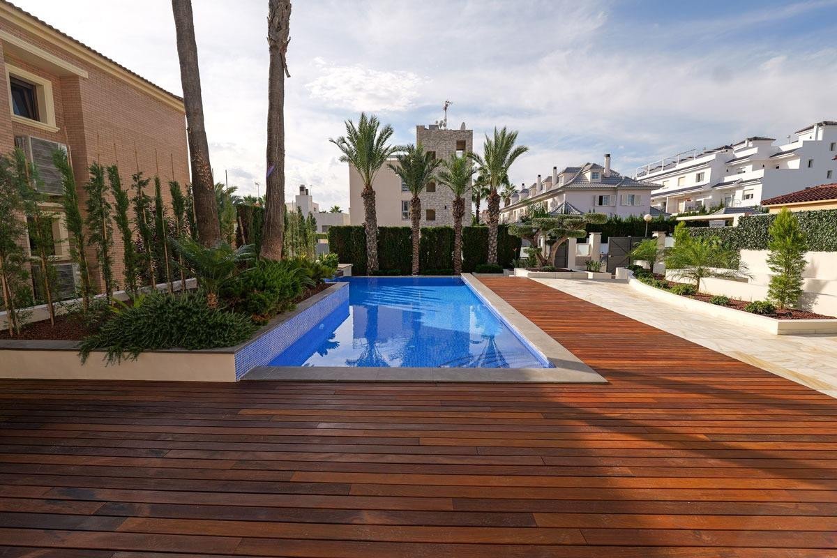 3 Bed Detached Villa in La Veleta