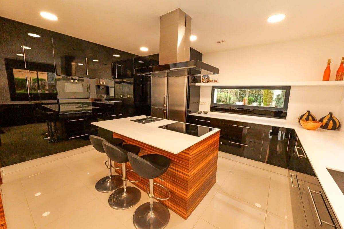 3 Bed Detached Villa in La Veleta