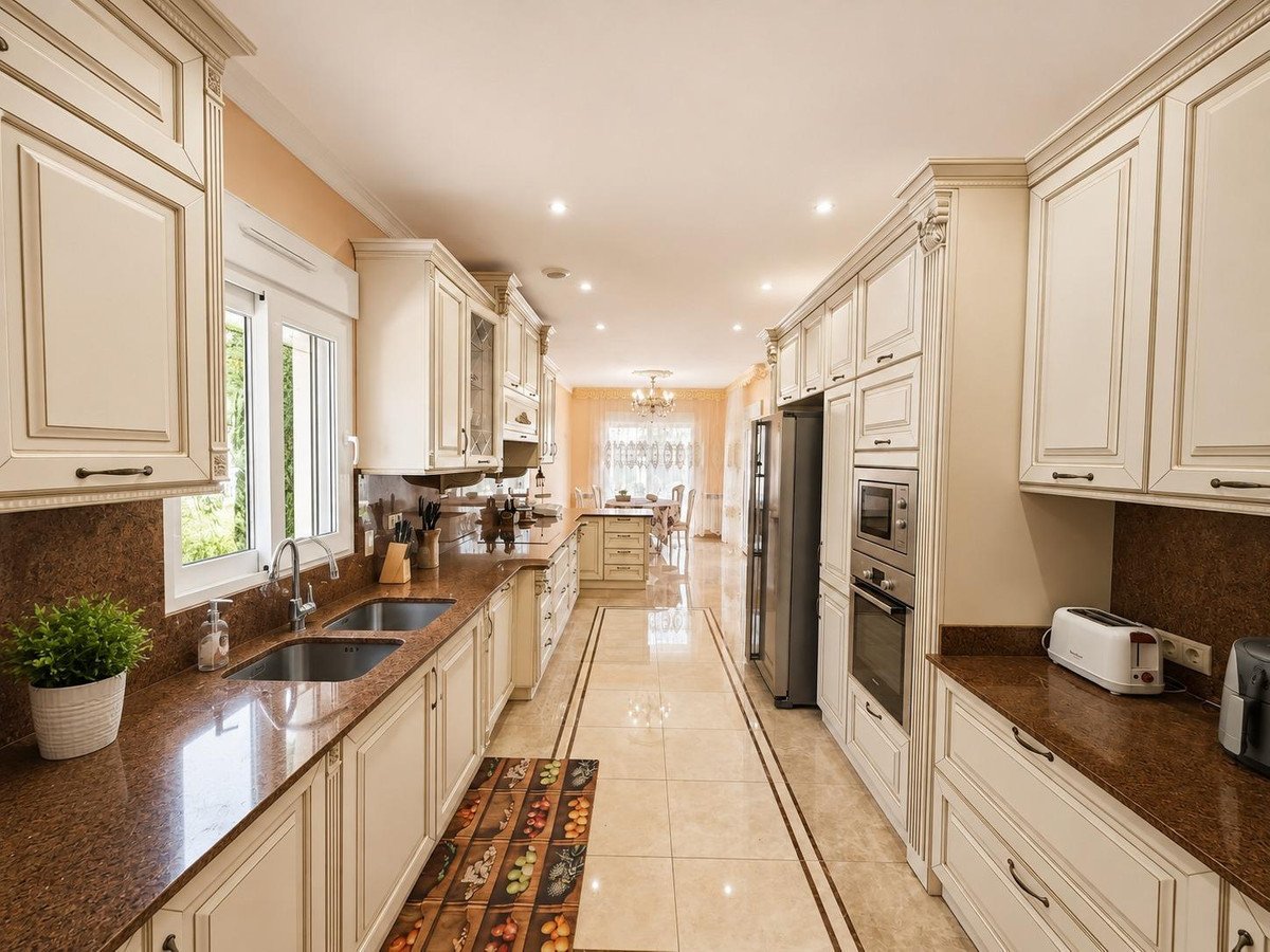 12 Bed Detached Villa in Cabo Roig