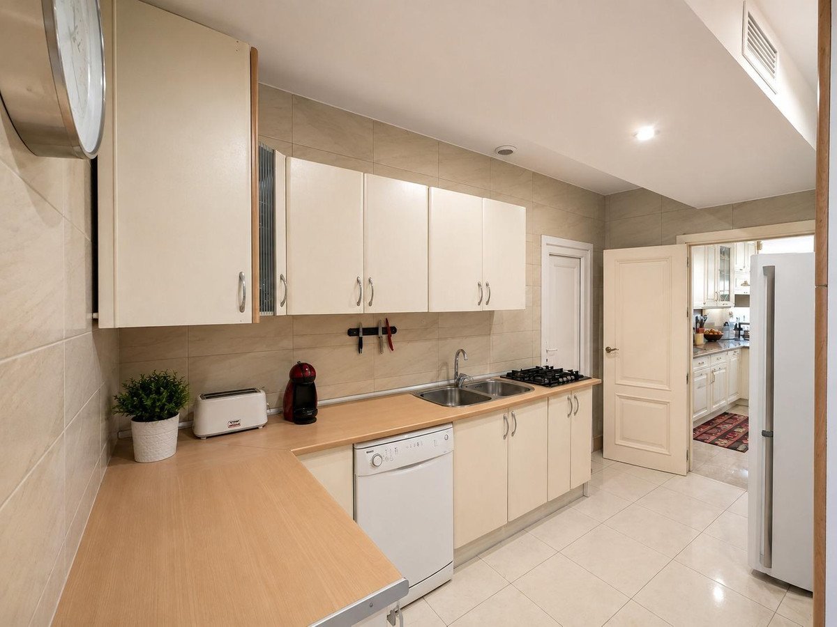 12 Bed Detached Villa in Cabo Roig