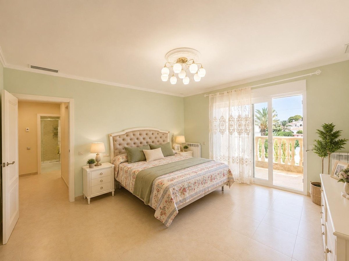 12 Bed Detached Villa in Cabo Roig