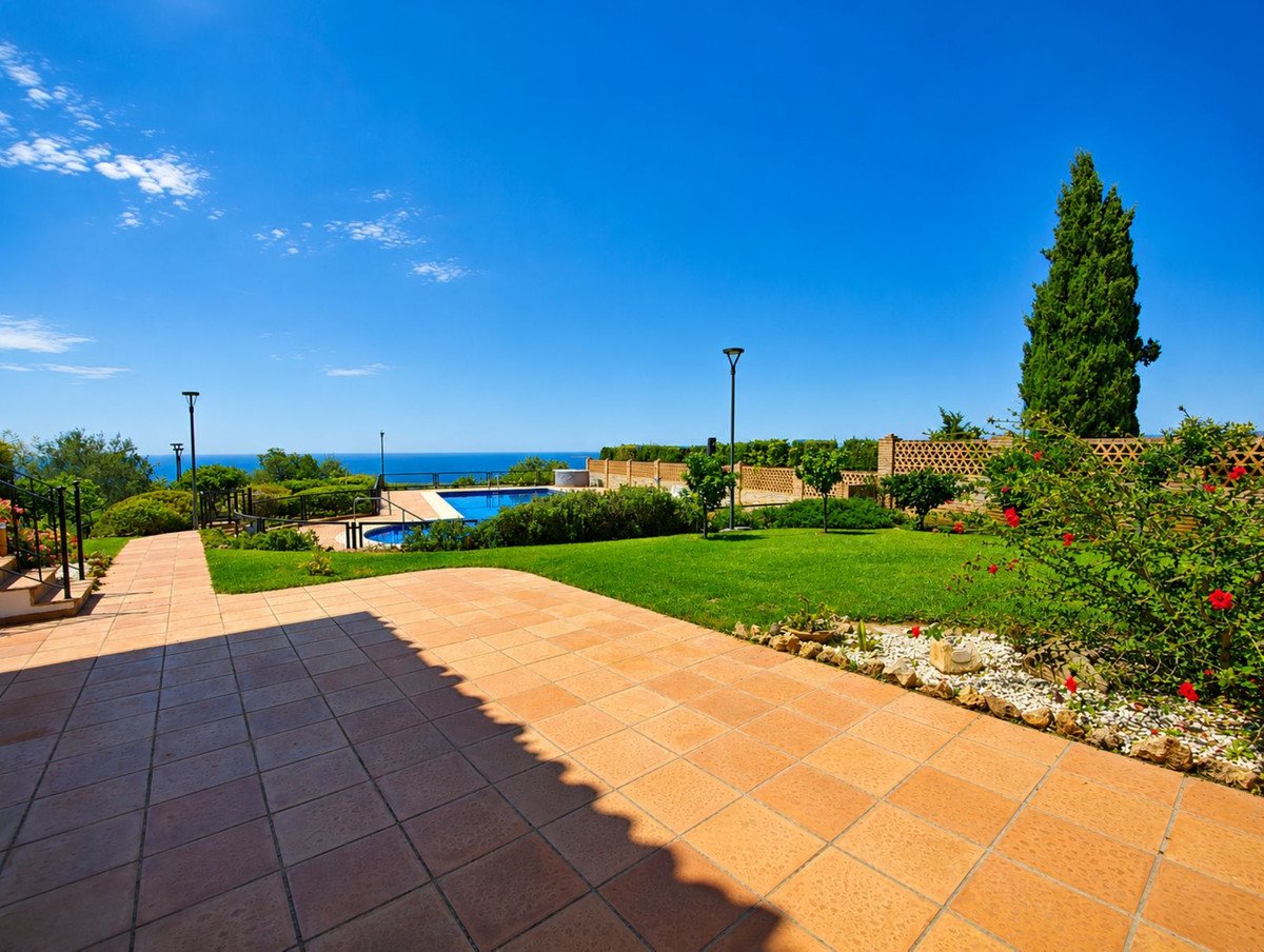6 Bed Finca - Cortijo in Estepona