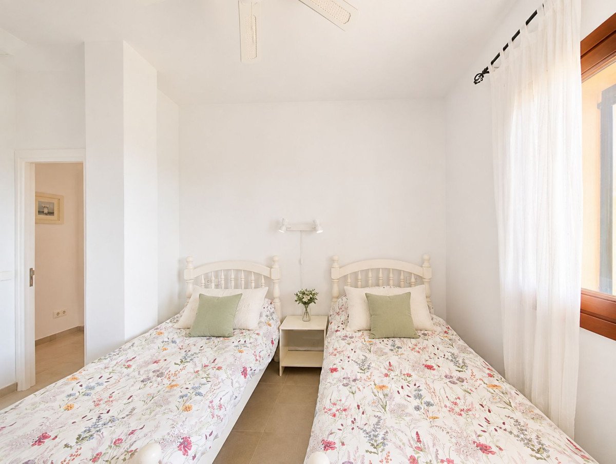 6 Bed Finca - Cortijo in Estepona
