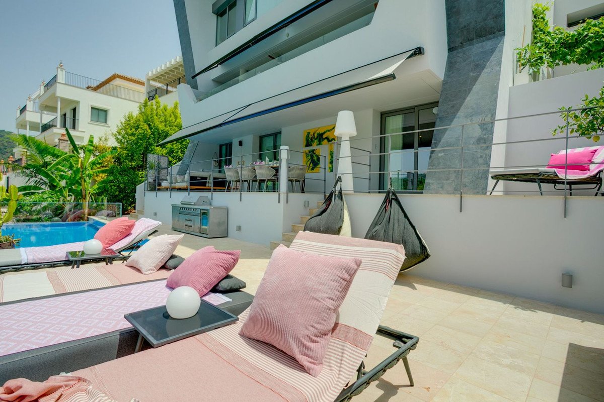 6 Bed Detached Villa in Los Arqueros