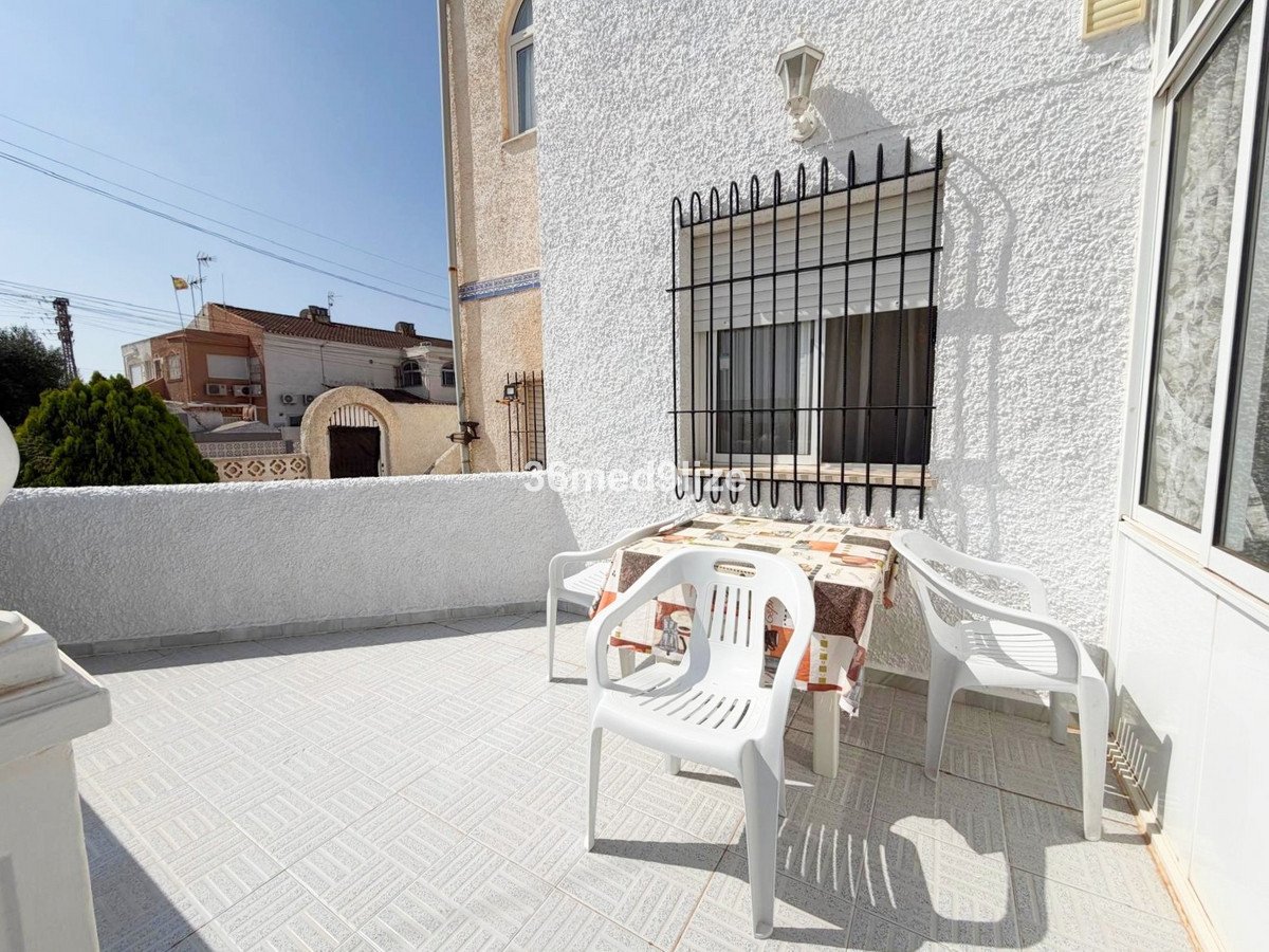 1 Bed Ground Floor Apartment in Los Alcazares
