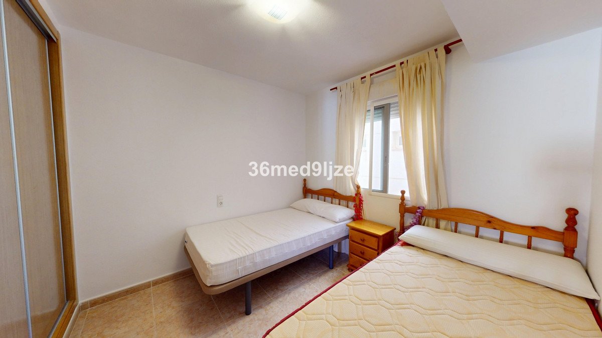 2 Bed Ground Floor Apartment in Los Alcazares