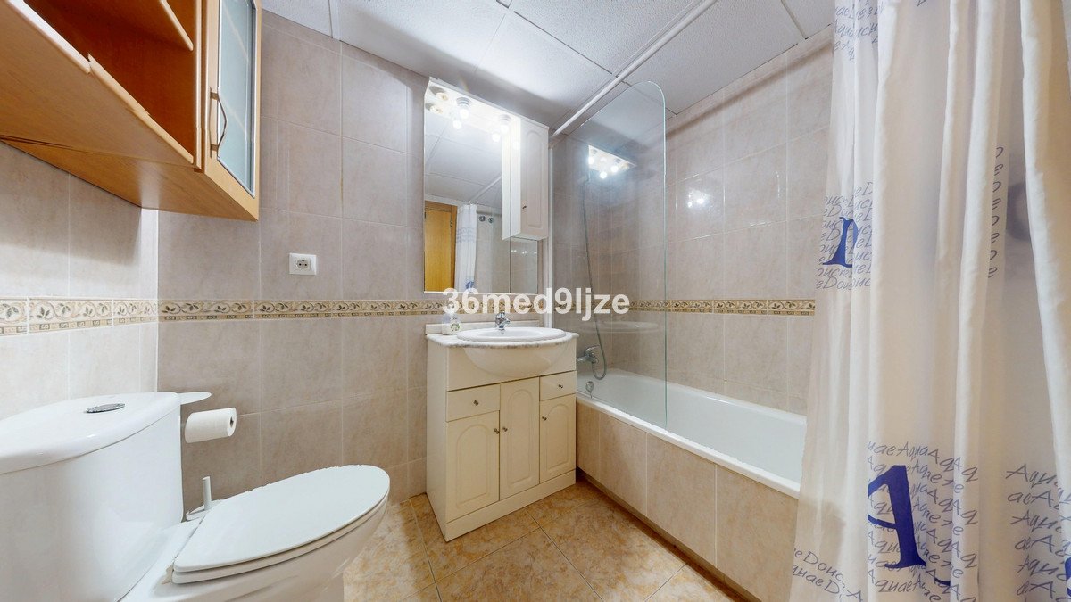 2 Bed Ground Floor Apartment in Los Alcazares