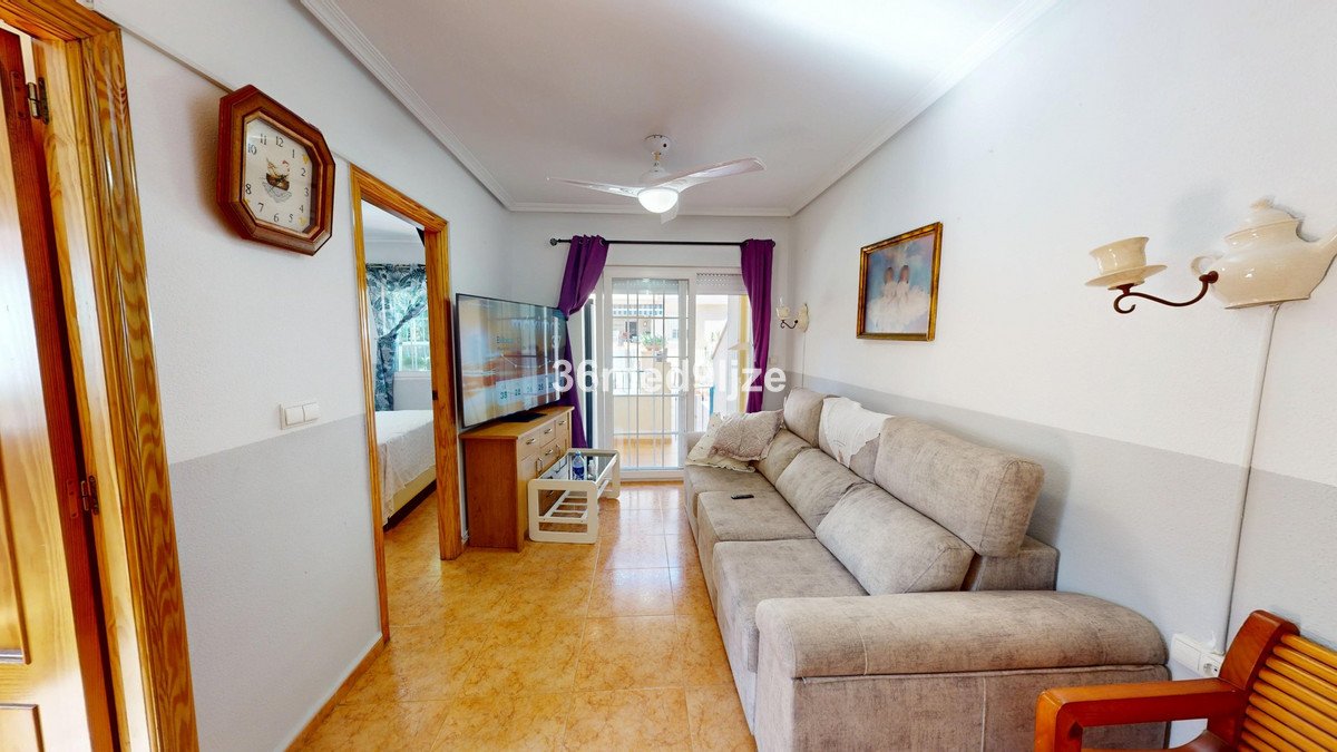 2 Bed Ground Floor Apartment in Los Alcazares