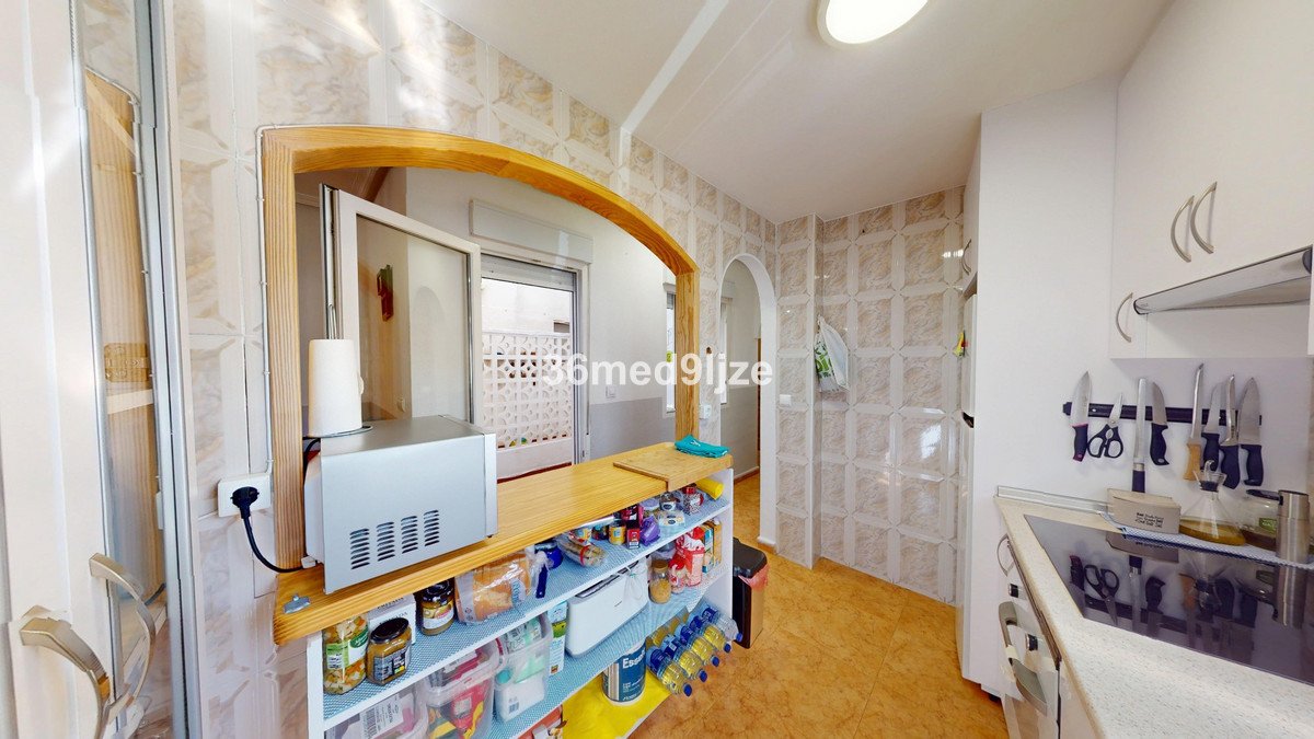 2 Bed Ground Floor Apartment in Los Alcazares