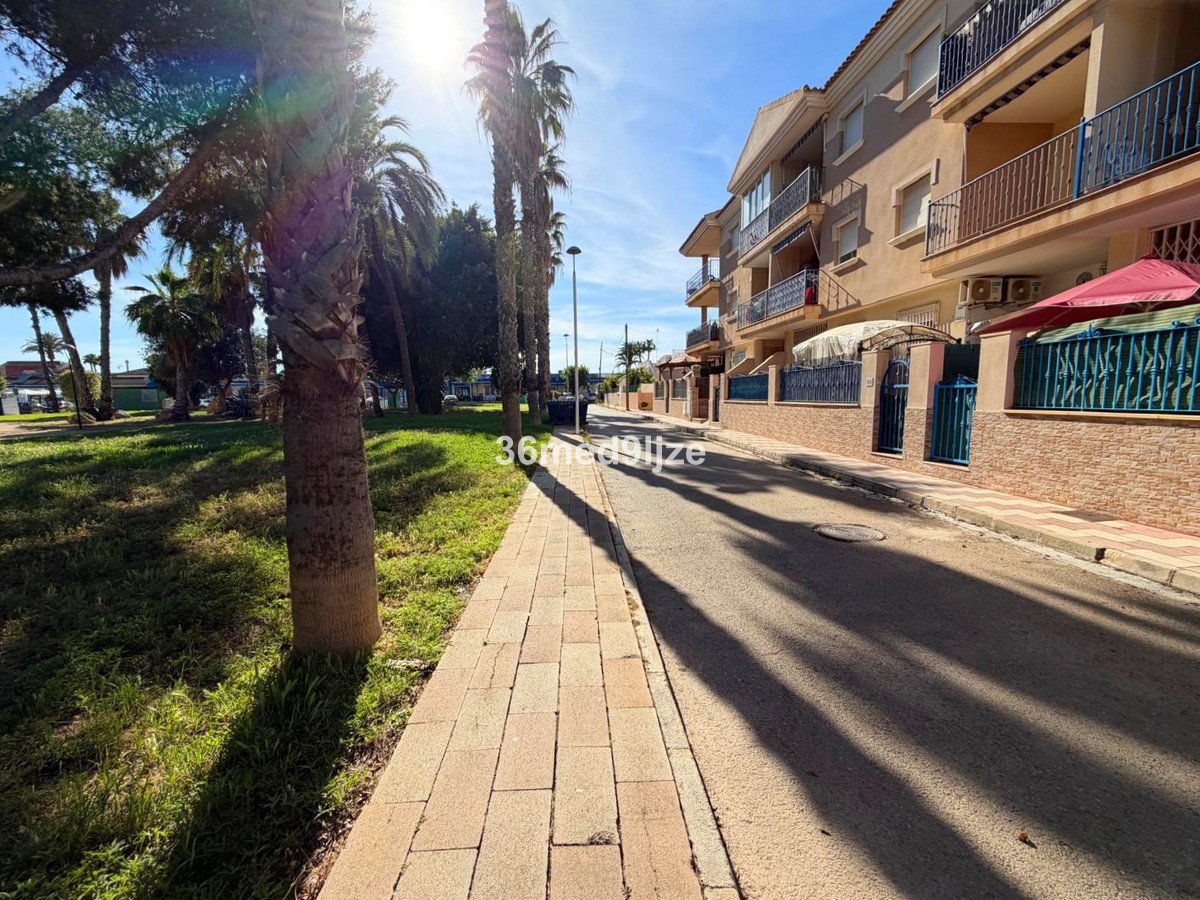 2 Bed Ground Floor Apartment in Los Alcazares