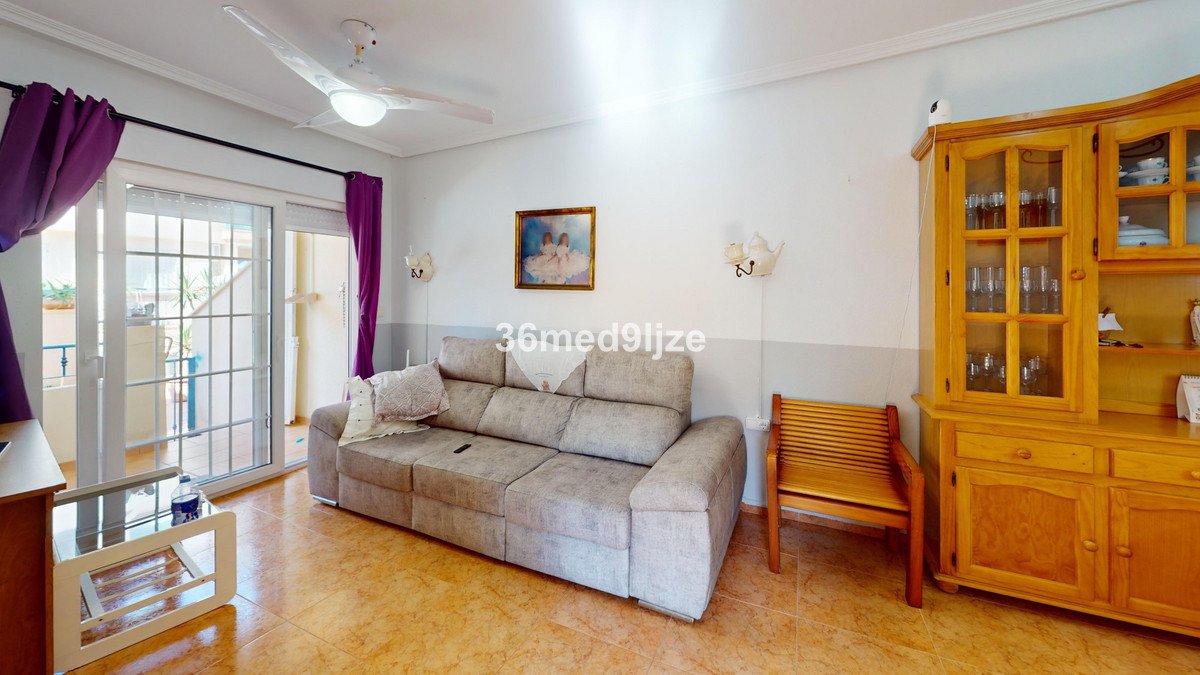 2 Bed Ground Floor Apartment in Los Alcazares