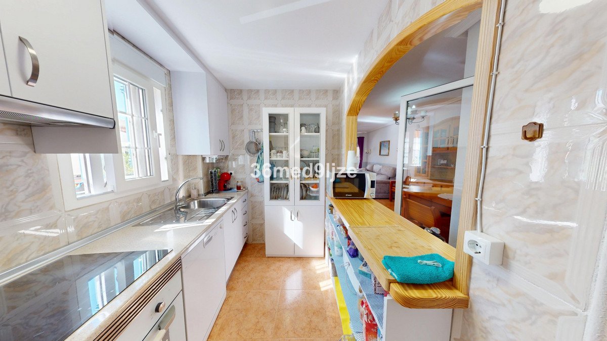 2 Bed Ground Floor Apartment in Los Alcazares