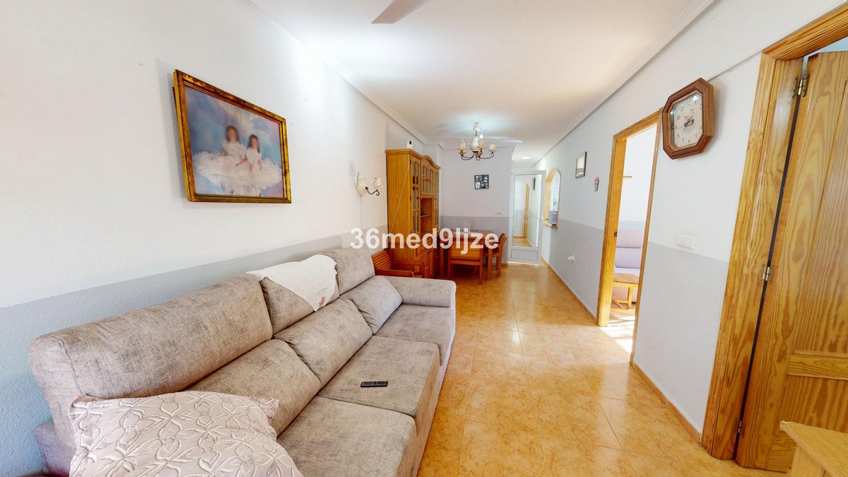 2 Bed Ground Floor Apartment in Los Alcazares