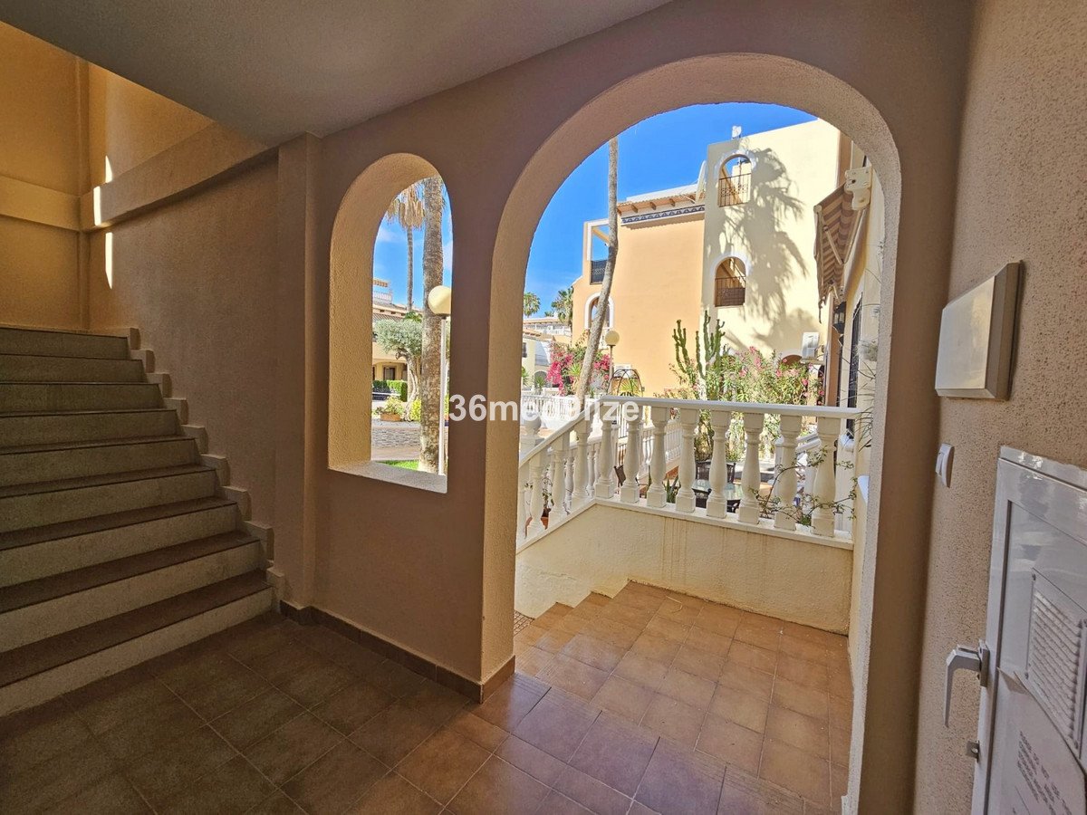 2 Bed Ground Floor Apartment in Los Alcazares