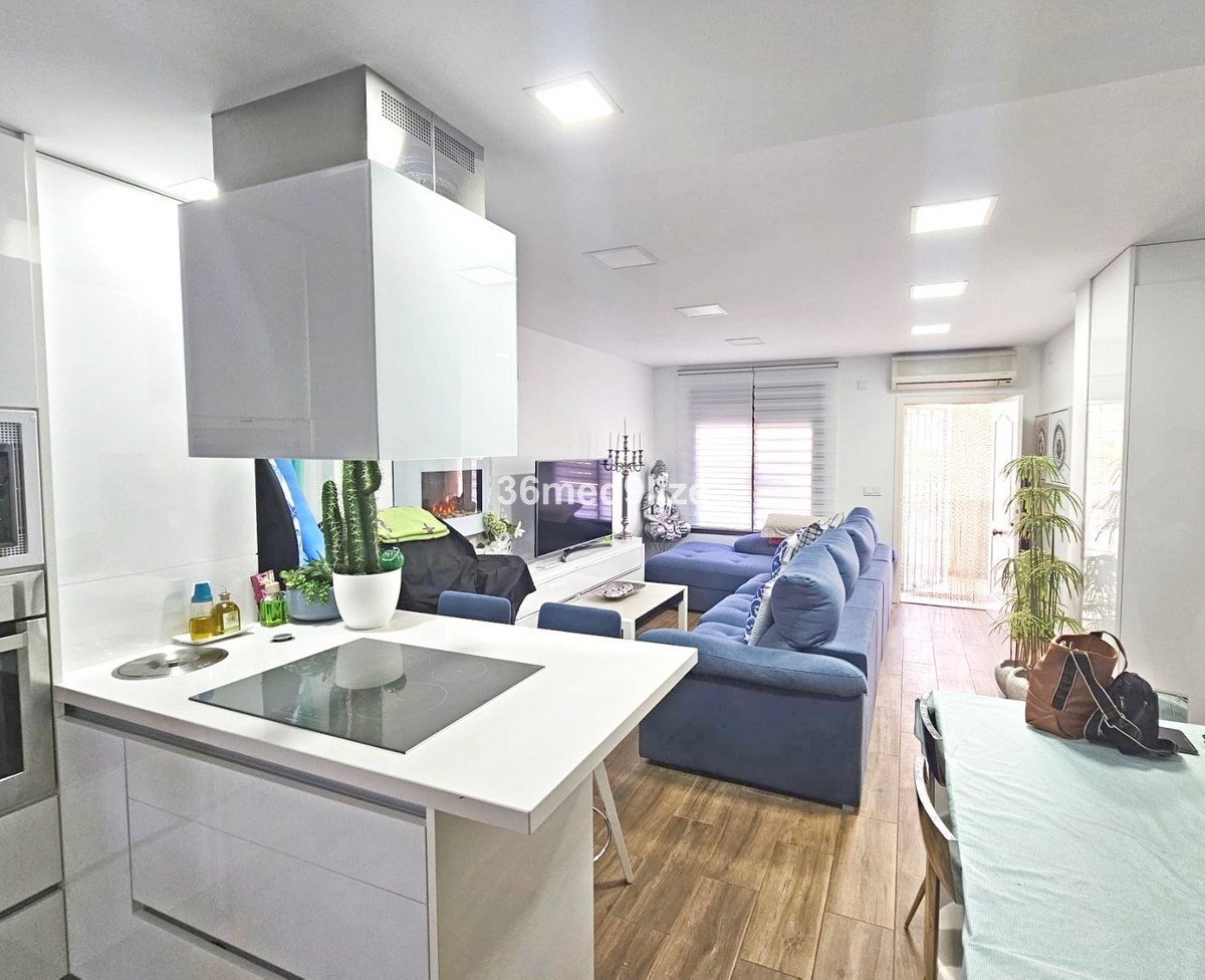 2 Bed Ground Floor Apartment in Los Alcazares