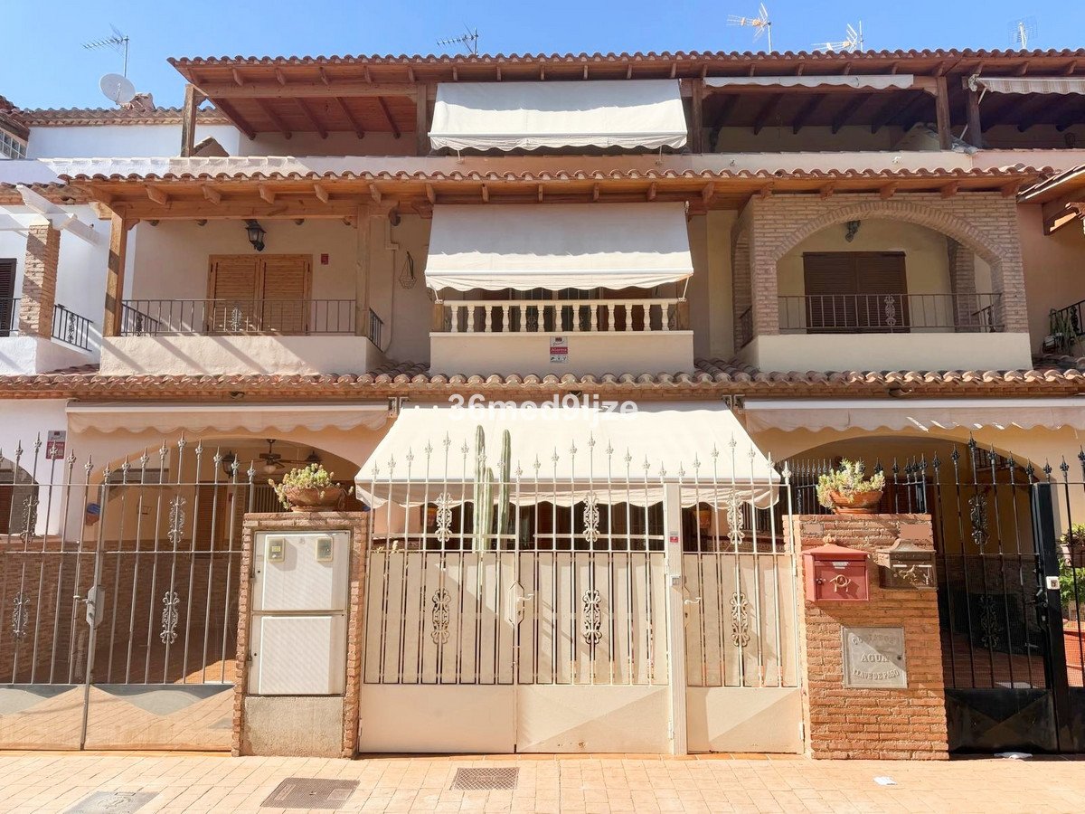 3 Bed Townhouse in Los Alcazares