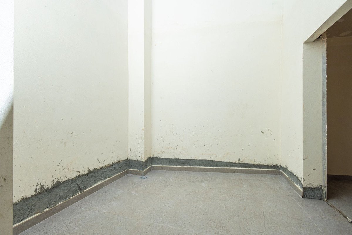 3 Bed Middle Floor Apartment in Cómpeta