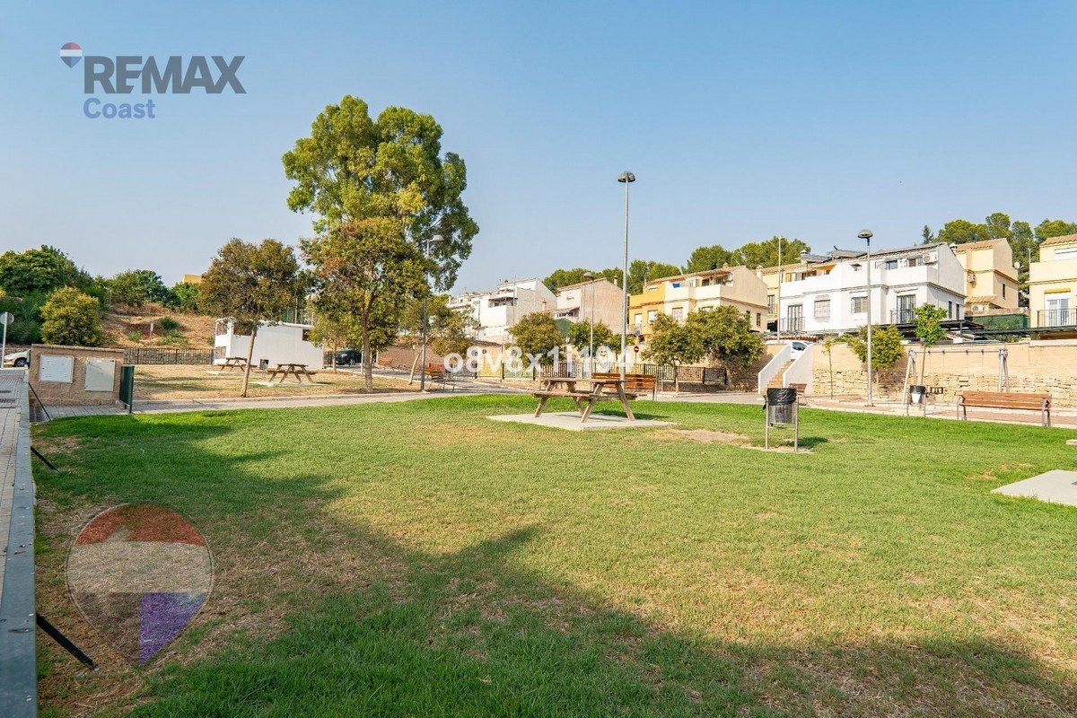 4 Bed Townhouse in Cártama