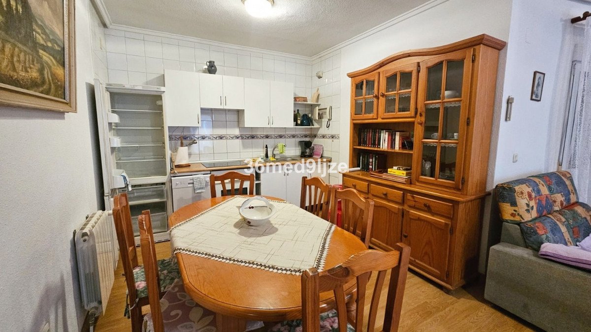8 Bed Detached Villa in Los Alcazares