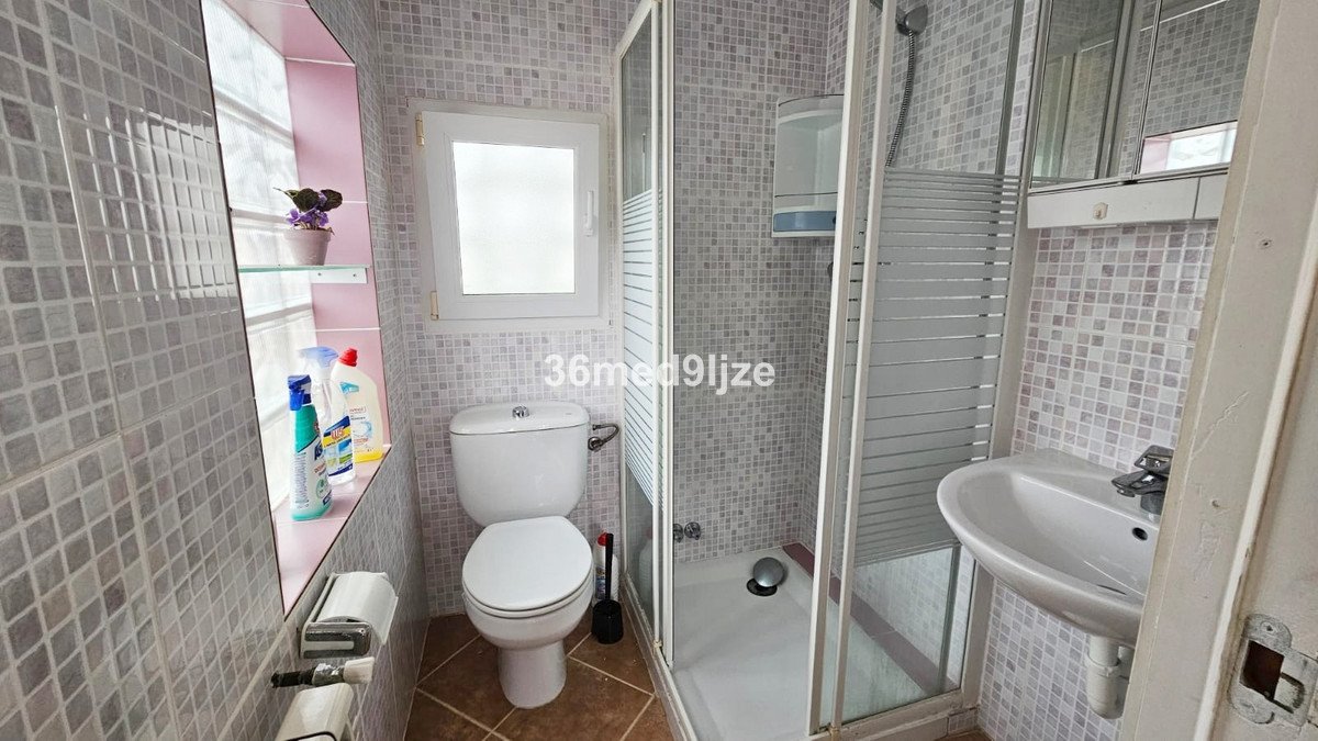 8 Bed Detached Villa in Los Alcazares