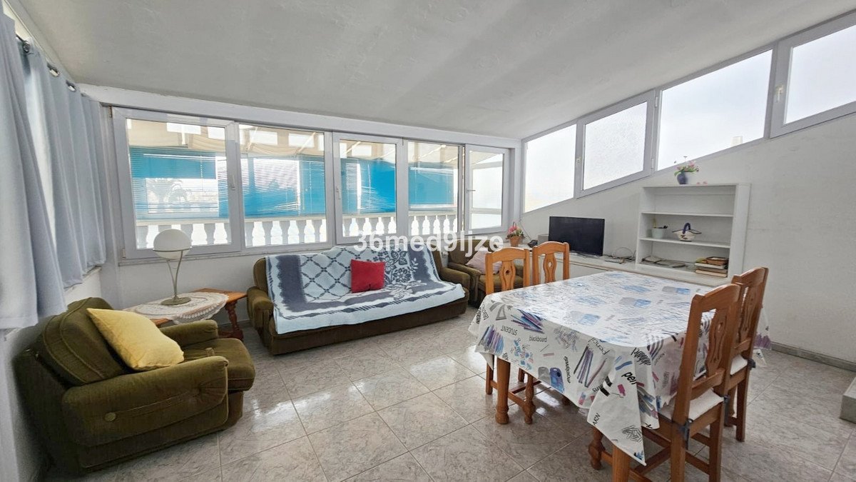 8 Bed Detached Villa in Los Alcazares